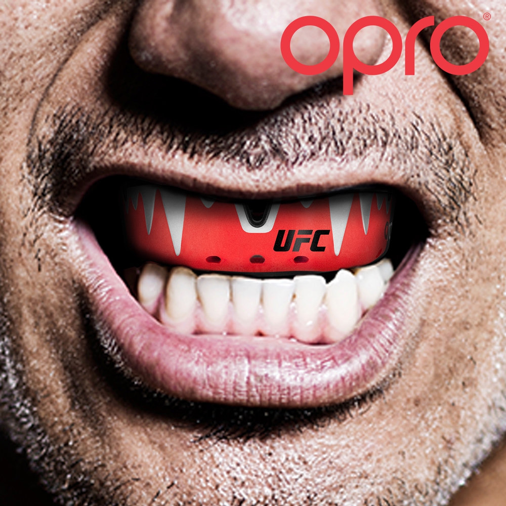 https://www.booster.be/pub/media/catalog/product/u/f/ufc_plat_redsilver_mouth.jpg