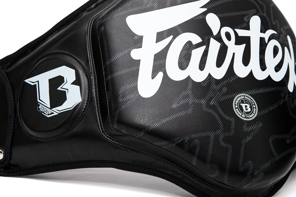 https://www.booster.be/pub/media/catalog/product/f/a/fairtex_booster_fight_gear_4.jpg