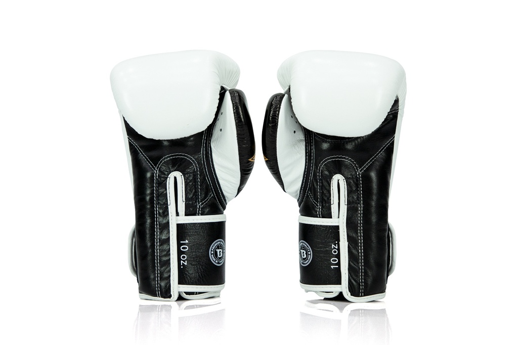 https://www.booster.be/pub/media/catalog/product/w/h/white-black-gold-4.jpg