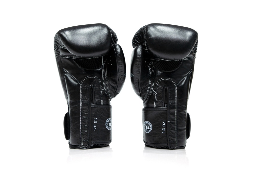 https://www.booster.be/pub/media/catalog/product/b/l/black-black-4.jpg